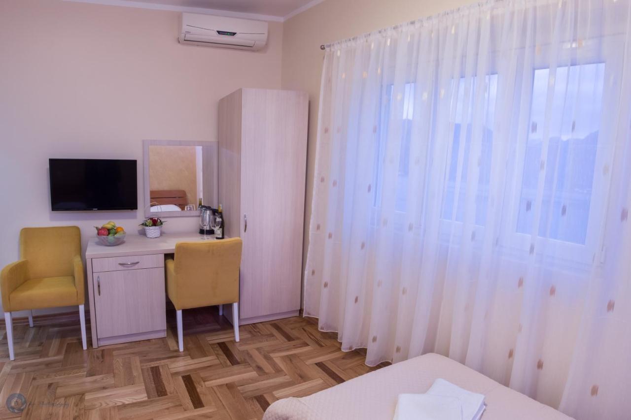 קוטור Apartments Vila Marija מראה חיצוני תמונה