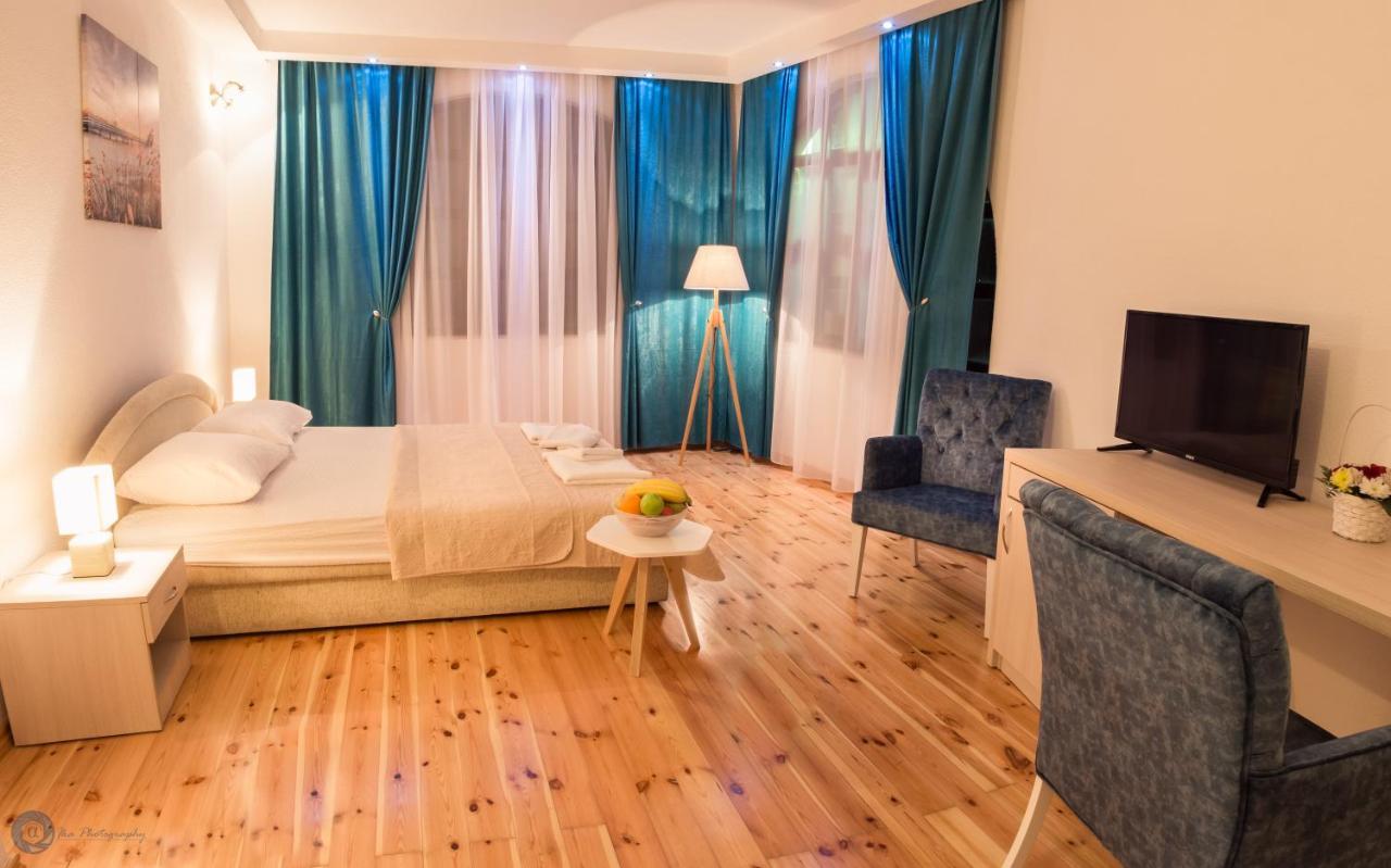 קוטור Apartments Vila Marija מראה חיצוני תמונה